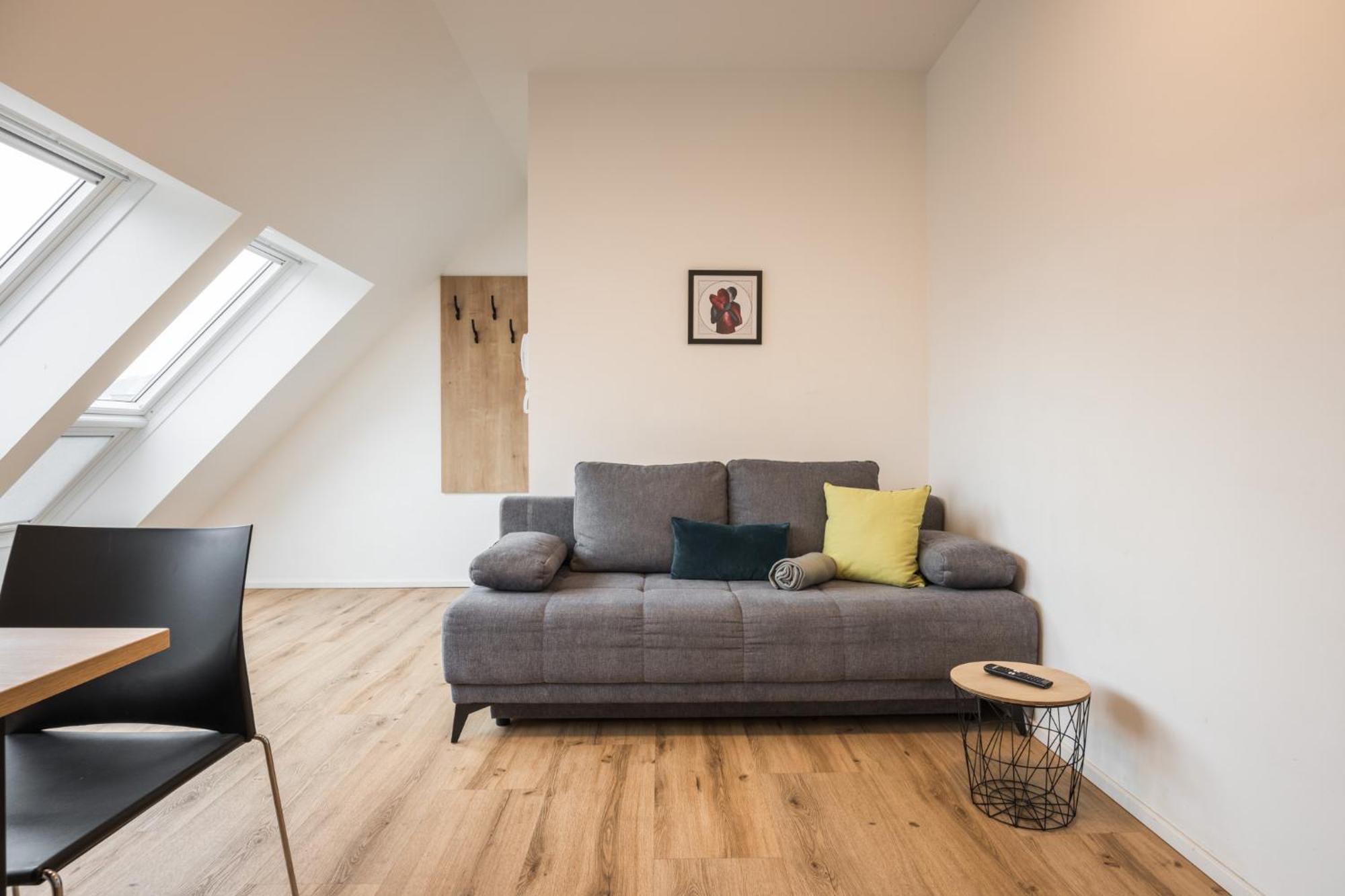 Myquartier Central City Suites Инсбрук Екстериор снимка
