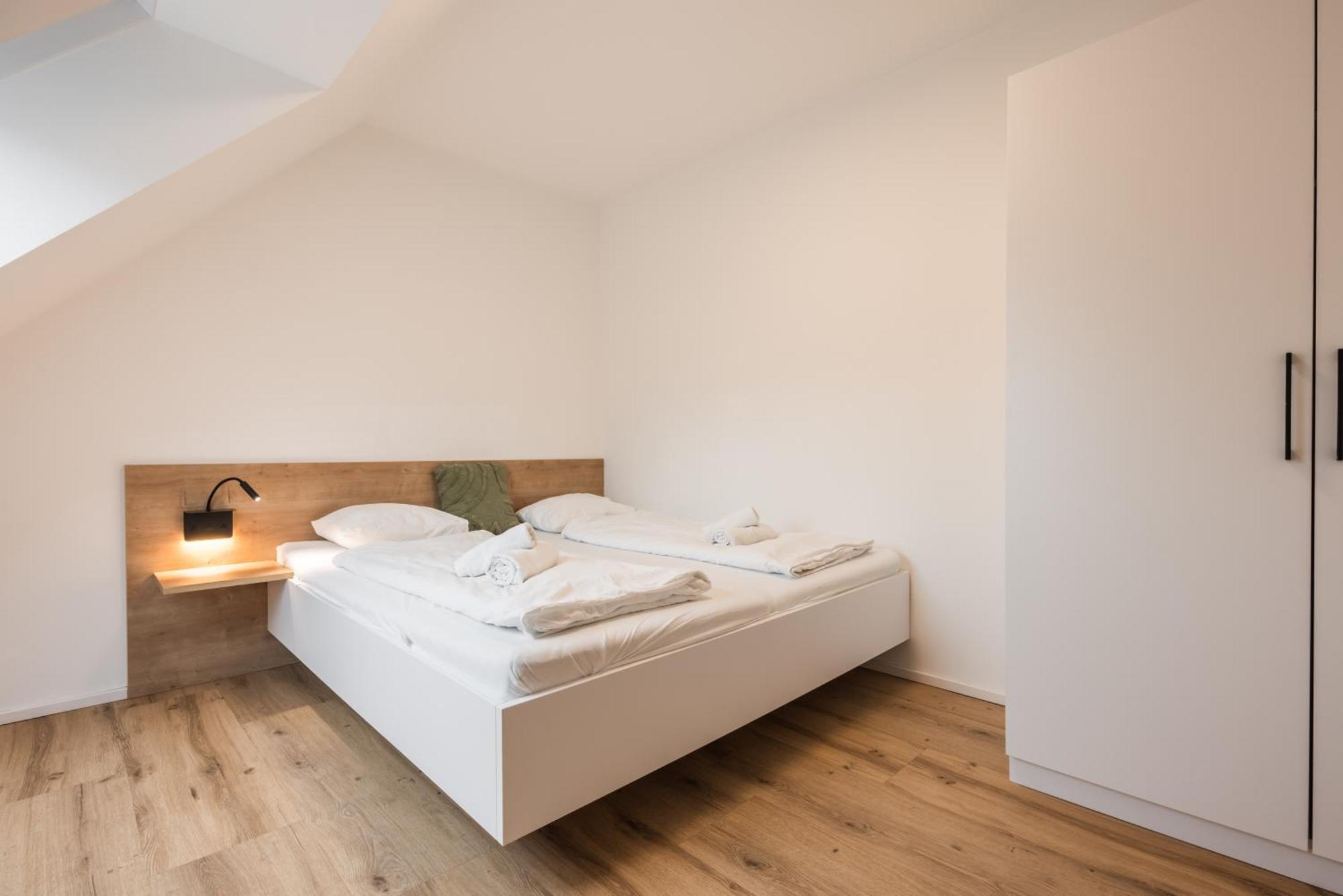 Myquartier Central City Suites Инсбрук Екстериор снимка