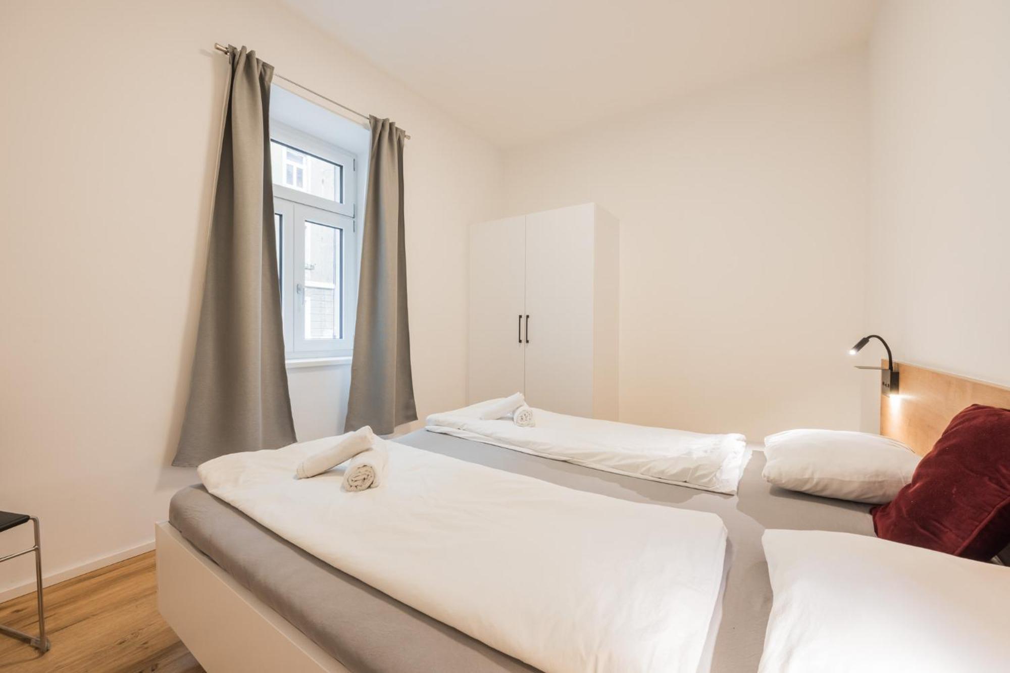 Myquartier Central City Suites Инсбрук Екстериор снимка